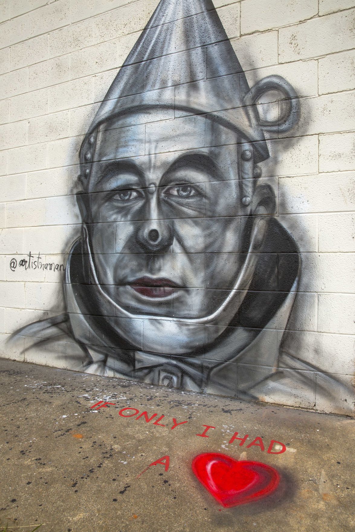 Wizard of Oz murals